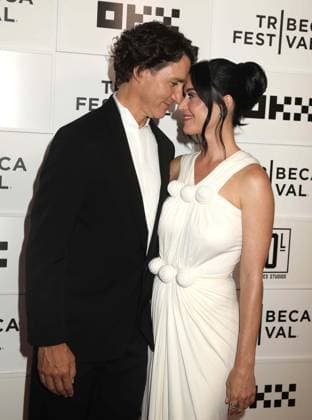 June 8, 2026, New York, New York, USA: Former Prime Minister of Canada JUSTIN TRUDEAU and singer KATY PERRY seen at the New York Premiere of Katy Perry - The Lifetimes Tour - Live From Paris during the 2026 Tribeca Film Festival at the BMCC Tribeca Performing Arts Center OKX Theater. New York USA  - ZUMAk03_ 20260608_zaf_k03_024 Copyright: xNancyxKaszermanx