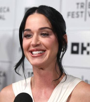 June 8, 2026, New York, New York, USA: Singer KATY PERRY seen at the New York Premiere of Katy Perry - The Lifetimes Tour - Live From Paris during the 2026 Tribeca Film Festival at the BMCC Tribeca Performing Arts Center OKX Theater. New York USA  - ZUMAk03_ 20260608_zaf_k03_067 Copyright: xNancyxKaszermanx