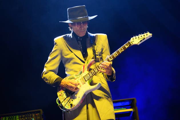 BEAT Perform at Eventim Apollo, London, UK Steve Vai of supergroup BEAT performs at The Eventim Apollo, London, England, UK on Monday 8 June 2026., Credit:Justin Ng Avalon UK, England, London, Eventim Apollo  Copyright: xJustinxNgx xAvalonx 1108986792