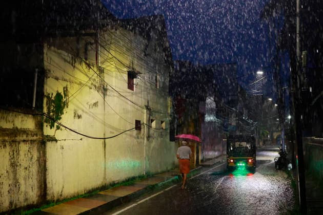 Monsoon Rain In Kochi-Kerala A man holds an umbrella as he walks along a road in the rain during the early morning hours in Kochi, India, on June 9, 2026. KOCHI India  Copyright: xSivaramxVenkitasubramanianx originalFilename: venkitasubramanian-notitle260609_npdjL.jpg