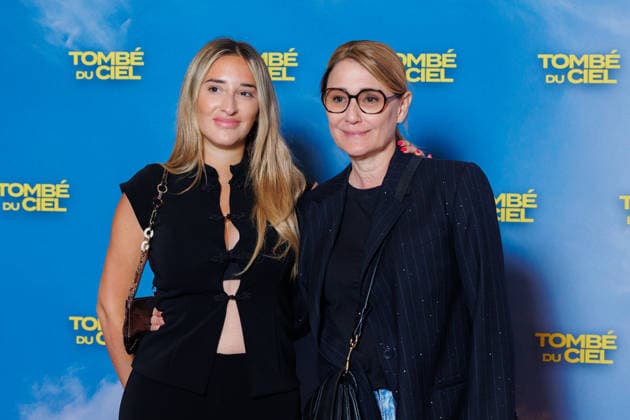 Avant premiere of Tombe du Ciel at the Pathe Palace cinema Celebrity arrivals on the red carpet Daniela Lumbroso and her daughter Carla Ghebali 457164 2026 06 08 Paris France  Copyright: xSebastienxFremontx xStarfacex STAR_457164_054