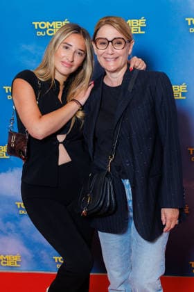 Avant premiere of Tombe du Ciel at the Pathe Palace cinema Celebrity arrivals on the red carpet Daniela Lumbroso and her daughter Carla Ghebali 457164 2026 06 08 Paris France  Copyright: xSebastienxFremontx xStarfacex STAR_457164_055
