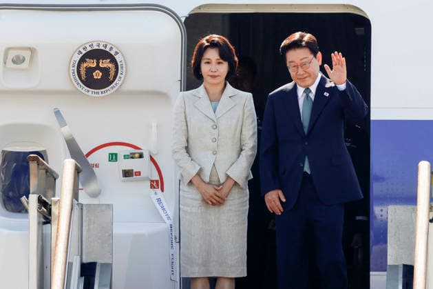 South Korean President Lee departs for Europe South Korean President Lee Jae Myung (R) and First Lady Kim Hea Kyung (L) wave before boarding the presidential plane ahead of their departure for a diplomatic tour of Europe at Seoul Air Base in Seongnam, South Korea, on June 9, 2026. The 10-day presidential itinerary includes visits to Belgium, Italy, and the Vatican, followed by attendance at the Group of Seven (G7) summit in France. Seongnam South Korea  Copyright: xMatrixxImagesx xJungxUi-Chelx
