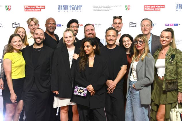 Verena Bogner, Doreen Steinert, Linda Schablowski, Collien Monica Fernandes, Nadeshda Brennicke, Daniel Sträßer, Eidin Jalali, Facundo Scalerandi, Tristan Seith und Tim Sander mit Cast und Team bei der Eröffnung des 12. Seriencamp Festivals 2026 mit der Premiere der ZDF-Serie Back for More im Cinenova. Köln, 08.06.2026 *** Verena Bogner, Doreen Steinert, Linda Schablowski, Collien Monica Fernandes, Nadeshda Brennicke, Daniel Sträßer, Eidin Jalali, Facundo Scalerandi, Tristan Seith and Tim Sander with cast and crew at the opening of the 12 Series Camp Festival 2026 with the premiere of the ZDF series Back for More at Cinenova Cologne, 08 06 2026 Foto:xC.xAdolph xFuturexImagex back_6622