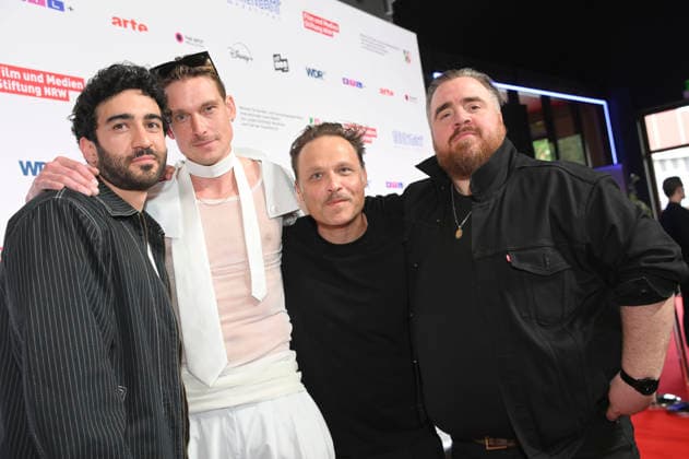 Eidin Jalali, Daniel Sträßer, Tim Sander und Tristan Seith bei der Eröffnung des 12. Seriencamp Festivals 2026 mit der Premiere der ZDF-Serie Back for More im Cinenova. Köln, 08.06.2026 *** Eidin Jalali, Daniel Sträßer, Tim Sander and Tristan Seith at the opening of the 12 Series Camp Festival 2026 with the premiere of the ZDF series Back for More at Cinenova Cologne, 08 06 2026 Foto:xC.xAdolph xFuturexImagex back_6625