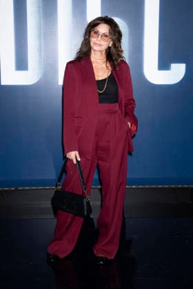 Gina Gershon bei der Premiere des Kinofilms Disclosure Day im David H. Koch Theater. New York, 08.06.2026 *** Gina Gershon at the premiere of the movie Disclosure Day at the David H Koch Theater New York, 08 06 2026 Foto:xB.xHinex xFuturexImagex disclosure_ny_6689