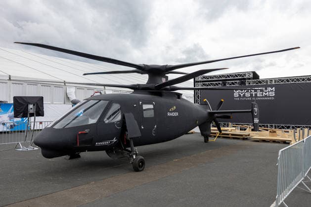 Presserundgang auf der ILA Berlin 2026, Berlin, 09.06.2026 Der Sikorsky S-97 Raider, ein Hochgeschwindigkeits-Kampfhubschrauber mit koaxialem Doppelrotor von Sikorsky (Lockheed Martin), auf dem Aussengelaende der ILA Berlin Air Show. Schönefeld Selchow Brandenburg Deutschland *** Press tour at the ILA Berlin 2026, Berlin, 09 06 2026 The Sikorsky S 97 Raider, a high-speed combat helicopter with coaxial twin rotor from Sikorsky Lockheed Martin , on the outdoor area of the ILA Berlin Air Show Schönefeld Selchow Brandenburg Germany 20260609-286A8716-M4000