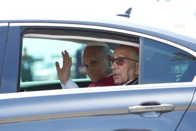 Pope Leo XIV arrives in Barcelona Pope Leo XIV i with the Archbishop of Barcelona, Juan José Omella d , upon his arrival at Josep Tarradellas Barcelona El Prat International Airport, June 9, 2026, in Barcelona, Catalonia Spain Pope Leo XIV continues his trip through Spain after three intense days in the capital and arrives in Barcelona where he has a busy schedule between today and tomorrow, June 10, which includes the commemoration of the centenary of the death of Antoni Gaudi and the blessing and inauguration of the Tower of Jesus Christ in the Basilica of the Sagrada Familia 09 JUNE 2026 Barcelona Catalunya Barcelona Catalunya Catalunya Spain  Copyright: xDavidxZorrakinox 7583654