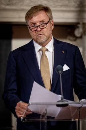 Amsterdam, The Netherlands, 2026-06-09 11:13:28 AMSTERDAM, 09-06-2026, KPA At the invitation of His Majesty King Willem-Alexander and Queen Maxima, the Federal President of Germany, Frank-Walter Steinmeier, is paying a state visit to the Netherlands. He is accompanied by his wife, Elke Büdenbender. PHOTO: NLBeeld POOL Albert Nieboer In the photo: Press statement - King Willem-Alexander and Federal President Steinmeier deliver a press statement at the Royal Palace in Amsterdam. Credit: NL Beeld Patrick van Emst  Copyright: xx x
