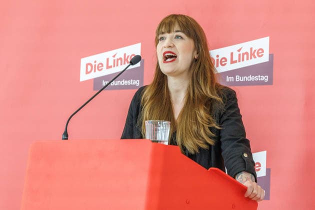 Statement Die Linke Heidi Reichinnek bei einem Statement Die Linke am 09.06.26 in Berlin. Berlin Berlin Deutschland Reichstag *** Statement Die Linke Heidi Reichinnek at a statement Die Linke on 09 06 26 in Berlin Berlin Berlin Germany Reichstag