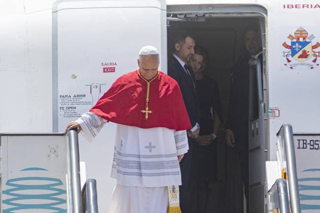 Pope Leo XIV in Spain BARCELONA, SPAIN - JUNE 9: Pope Leo XIV arrives in Barcelona as part of his official visit in Spain on June 9, 2026. During his stay, the Pope is scheduled to participate in a series of institutional, cultural, and religious events, as well as meetings with local representatives and members of the Catholic community. Lorena Sopena Lopez Anadolu Barcelona Spain. Editorial use only. Please get in touch for any other usage.  Copyright: x2026xAnadoluxLorenaxSopenaxLopezx