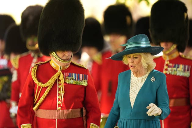. 09 06 2026. London, United Kingdom. King Charles III and Queen Camilla present new Colours to the 1st Battalion Grenadier Guards at Buckingham Palace in London.  xPoolx xi-Imagesx IIM-26818-0015