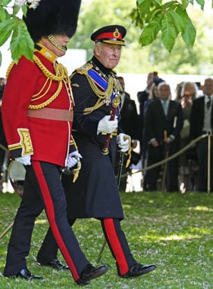 . 09 06 2026. London, United Kingdom. King Charles III and Queen Camilla present new Colours to the 1st Battalion Grenadier Guards at Buckingham Palace in London.  xPoolx xi-Imagesx IIM-26818-0017