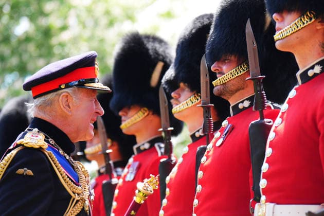 . 09 06 2026. London, United Kingdom. King Charles III and Queen Camilla present new Colours to the 1st Battalion Grenadier Guards at Buckingham Palace in London.  xPoolx xi-Imagesx IIM-26818-0019