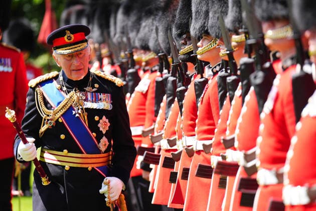 . 09 06 2026. London, United Kingdom. King Charles III and Queen Camilla present new Colours to the 1st Battalion Grenadier Guards at Buckingham Palace in London.  xPoolx xi-Imagesx IIM-26818-0026