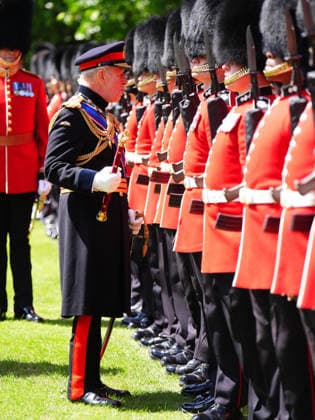 . 09 06 2026. London, United Kingdom. King Charles III and Queen Camilla present new Colours to the 1st Battalion Grenadier Guards at Buckingham Palace in London.  xPoolx xi-Imagesx IIM-26818-0027