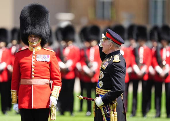 . 09 06 2026. London, United Kingdom. King Charles III and Queen Camilla present new Colours to the 1st Battalion Grenadier Guards at Buckingham Palace in London.  xPoolx xi-Imagesx IIM-26818-0036