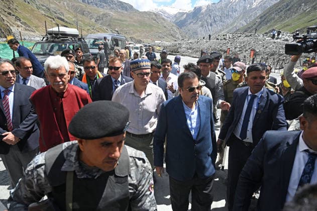 DRASS, INDIA - JUNE 9: Union Minister of Road Transport and Highways, Nitin Gadkari, with Jammu and Kashmir Lieutenant Governor Manoj Sinha and Jammu and Kashmir Chief Minister Omar Abdullah at the historic breakthrough ceremony of the Zojila Tunnel at Meenamarg on June 9, 2026 in Drass, India. Build at the cost of Rs 6000 Cr. the 13.15 KM tunnel is now the world s longest single-tube, bi-directional road tunnel at an elevation exceeding 11,500 feet. The historic breakthrough brings a decades-old national security dream closer to reality. For generations, the treacherous Zojila Pass on National Highway 1 (NH-1) has functioned as a severe logistical bottleneck, shutting down completely for three to four months during peak winter due to heav
