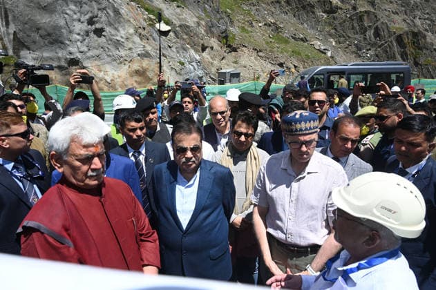 DRASS, INDIA - JUNE 9: Union Minister of Road Transport and Highways, Nitin Gadkari, with Jammu and Kashmir Lieutenant Governor Manoj Sinha and Jammu and Kashmir Chief Minister Omar Abdullah at the historic breakthrough ceremony of the Zojila Tunnel at Meenamarg on June 9, 2026 in Drass, India. Build at the cost of Rs 6000 Cr. the 13.15 KM tunnel is now the world s longest single-tube, bi-directional road tunnel at an elevation exceeding 11,500 feet. The historic breakthrough brings a decades-old national security dream closer to reality. For generations, the treacherous Zojila Pass on National Highway 1 (NH-1) has functioned as a severe logistical bottleneck, shutting down completely for three to four months during peak winter due to heav