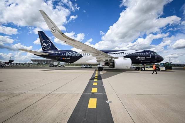 Internationale Luftfahrtausstellung ILA ** NUR FÜR REDAKTIONELLE ZWECKE ** EDITORIAL USE ONLY **<p>Airbus A320 Neo, Jubiläumsflieger von Lufthansa. Von nachhaltigen Antrieben für die zivile Luftfahrt über hochmoderne Drohnen im Defence-Bereich bis hin zu modernster Satellitentechnik für aktuelle und künftige Weltraummissionen: Die ILA Berlin zeigt die Zukunft der Luft- und Raumfahrt. 750 Aussteller aus 37 Ländern präsentieren die neuesten Innovationen und Entwicklungen der Branche. Darüber hinaus werden rund 100 Fluggeräte am Boden und in der Luft zu erleben sein, fotografiert am 09.06.2026 in Berlin. Berlin Berlin Berlin Copyright: MaurizioxGambarini *** International Air Show ILA FOR EDITORIAL PURPOSES ONLY EDITORIAL USE ONLY p Copyright: MaurizioxGambarini doc867qd25irco1cwvbrmeu ,EDITORIAL USE ONLY