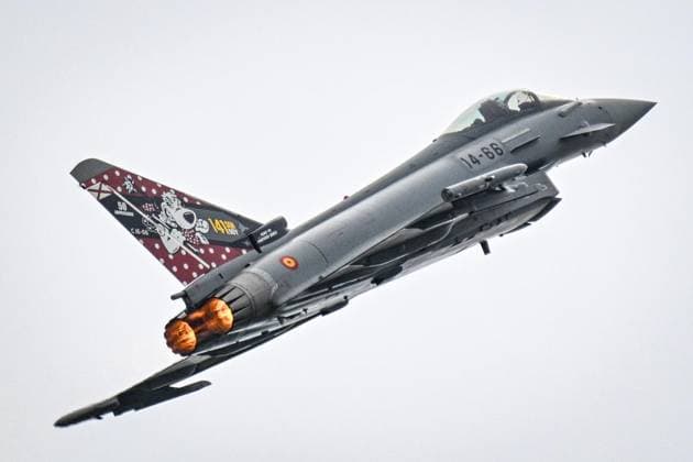 Internationale Luftfahrtausstellung ILA ** NUR FÜR REDAKTIONELLE ZWECKE ** EDITORIAL USE ONLY **<p>Europfighter Typhoon der spanischen Luftwaffe .. Von nachhaltigen Antrieben für die zivile Luftfahrt über hochmoderne Drohnen im Defence-Bereich bis hin zu modernster Satellitentechnik für aktuelle und künftige Weltraummissionen: Die ILA Berlin zeigt die Zukunft der Luft- und Raumfahrt. 750 Aussteller aus 37 Ländern präsentieren die neuesten Innovationen und Entwicklungen der Branche. Darüber hinaus werden rund 100 Fluggeräte am Boden und in der Luft zu erleben sein, fotografiert am 09.06.2026 in Berlin. Berlin Berlin Berlin Copyright: MaurizioxGambarini *** International Aerospace Exhibition ILA FOR EDITORIAL PURPOSES ONLY EDITORIAL Copyright: MaurizioxGambarini doc867qm9jwkmtaqx1ihc0 ,EDITORIAL USE ONLY