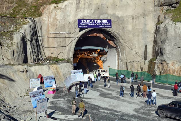 Final Breakthrough Ceremony of the Zojila Tunnel; Nitin Gadkari, J&K CM, & J&K LG to attend Kargil Ladakh , Jun 09 (ANI): Attendees gather ahead of the arrival of Union Road Transport and Highways Minister Nitin Gadkari, Jammu and Kashmir Chief Minister Omar Abdullah, and state Lieutenant Governor Manoj Sinha for the final breakthrough ceremony of the world s longest single-tube bidirectional Zojila Tunnel, at Minamarg, in Kargil on Tuesday. Kargil Ladakh India Copyright: xANIx ANI_20260609082