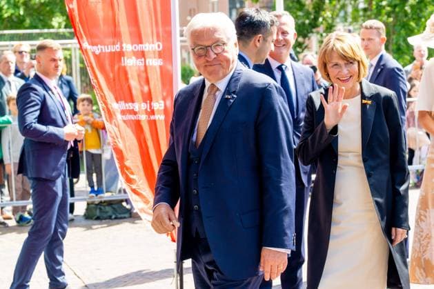 Amsterdam, The Netherlands, 2026-06-09 15:44:31 AMSTERDAM, 09-06-2026, Resto VanHarte At the invitation of His Majesty the King King Willem-Alexander and Queen Maxima the Federal President of Germany, Frank-Walter Steinmeier, is paying a state visit to the Netherlands. He is accompanied by his wife, Elke Büdenbender. PHOTO: NLBeeld Patrick van Emst In the photo: Social initiatives At Resto VanHarte in Amsterdam East, a community restaurant serving the social sector and part of Sociale Basis Amsterdam Oost, King Willem-Alexander, Queen Maxima, Federal President Steinmeier, and Mrs. Büdenbender are engaging in conversation with volunteers and local residents about creating more connection in the neighborhood, reducing loneline  Copyright: xx x