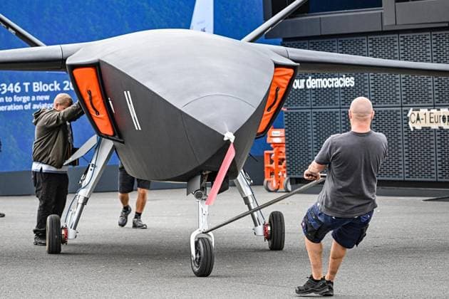 Internationale Luftfahrtausstellung ILA ** NUR FÜR REDAKTIONELLE ZWECKE ** EDITORIAL USE ONLY **<p>Drohne CA-1 Europa. Von nachhaltigen Antrieben für die zivile Luftfahrt über hochmoderne Drohnen im Defence-Bereich bis hin zu modernster Satellitentechnik für aktuelle und künftige Weltraummissionen: Die ILA Berlin zeigt die Zukunft der Luft- und Raumfahrt. 750 Aussteller aus 37 Ländern präsentieren die neuesten Innovationen und Entwicklungen der Branche. Darüber hinaus werden rund 100 Fluggeräte am Boden und in der Luft zu erleben sein, fotografiert am 09.06.2026 in Berlin. Berlin Berlin Berlin Copyright: MaurizioxGambarini *** International Aerospace Exhibition ILA FOR EDITORIAL PURPOSES ONLY EDITORIAL USE ONLY p Drone CA 1 Europe Copyright: MaurizioxGambarini doc867rb9so9phqzbg6mbo ,EDITORIAL USE ONLY
