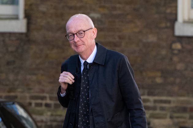 June 9, 2026, London, England, United Kingdom: PAT MCFADDEN, Secretary of State for Work and Pensions, arrives at Downing Street ahead of a Cabinet meeting. London United Kingdom - ZUMAk172 20260609_zip_k172_044 Copyright: xThomasxKrychx