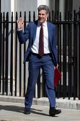June 9, 2026, London, England, United Kingdom: ED MILIBAND, Secretary of State for Energy Security and Net Zero, arrives at Downing Street for a weekly Cabinet Meeting. London United Kingdom - ZUMAk172 20260609_zip_k172_086 Copyright: xThomasxKrychx