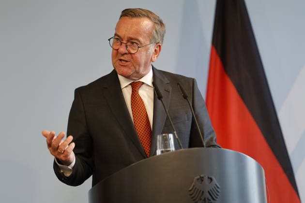 Berlin, Boris Pistorius trifft Jaromir Zuna Pistorius , ZÅ¯na; Antrittsbesuch: Verteidigungsminister Pistorius empfängt tschechischen Amtskollegen ZÅ¯na , am 09.06.2026 in Berlin, (Berliner Bendlerblock, Bundeswehr,), Deutschland *** Pistorius , ZÅ¯na Inaugural visit Defense Minister Pistorius receives Czech counterpart ZÅ¯na , on 09 06 2026 in Berlin, Berlin Bendlerblock, Bundeswehr, , Germany