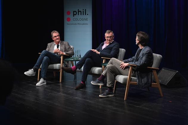 Philosophiefest phil. Cologne in Köln Journalist Jürgen Wiebicke, l-r, Historiker Andreas Rödder und Extremismusforscher Armin Pfahl-Traughber spricht auf der Phil.Cologne, ein internationales Fest für Philosophie, über das Thema Gefährliche Ideen - über die Klassiker der Neuen Rechten und die Grenzen des Konservatismus *** Journalist Jürgen Wiebicke, l r, historian Andreas Rödder and extremism researcher Armin Pfahl Traughber speaks at Phil Cologne, an international festival of philosophy, on the topic of Dangerous Ideas about the classics of the New Right and the limits of conservatism