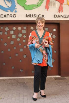Celebrity, Antonio Banderas am Broadway in Malaga June 9, 2026, Malaga, Spain: Broadway great lady Patti Lupone at the doors of the Antonio Banderas Theater, Teatro Soho Caixabank in Malaga  - ZUMAc161 20260609_zap_c161_013 Copyright: xLorenzoxCarnerox