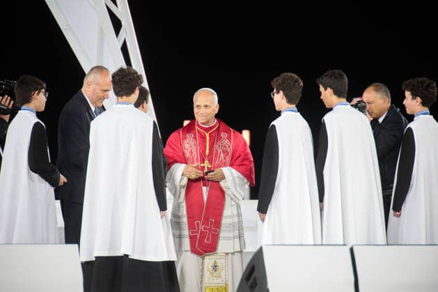 Pope Leo XIV presides over the prayer vigil at the Olympic Stadium Lluís Companys Pope Leo XIV c during the prayer vigil at the Olympic Stadium Lluís Companys, on June 9, 2026, in Barcelona, Catalunya Espana This vigil is one of the most important events during the Pontiffs stay in Barcelona and is expected to be attended by some 60,000 people inside the stadium and thousands more faithful are expected to gather in the surrounding area 09 JUNE 2026 VIGILIA POOL PAPA VIGILIA CATALUÑA Kike Ricó Barcelona Catalunya Catalunya Catalunya Espana  Copyright: xKikexRicon EuropaxPress Poolx 7585232