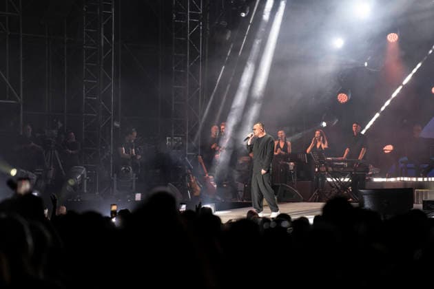 Gigi D Alessio performs live in Caseta, Italy - 09 Jun 2026 Gigi D alessio performs live at Reggia di Caserta. Caserta Italy Copyright: xFrancescoxCiglianox xSOPAxImagesx dalessio-reggiacaserta (47)