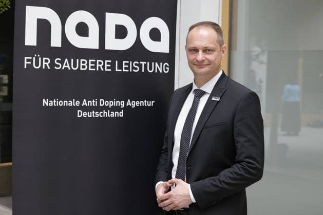 Dr. Lars Mortsiefer, Vorstandsvorsitzender und Leitung Ressort Recht der NADA, Deutschland, Berlin, Haus der Bundespressekonferenz: Pressekonferenz, Thema: Nationale Anti Doping Agentur Deutschland (NADA) *** Dr. Lars Mortsiefer, Chairman of the Board and Head of the Legal Department of NADA, Germany, Berlin, Haus der Bundespressekonferenz Press Conference, Topic National Anti Doping Agency Germany NADA