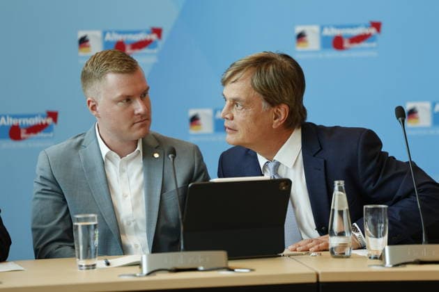 Robin Jünger, Bernd Baumann; AfD, Bundestag, sitzungswöchentlichen Pressegespräch mit , am 09.06.2026 in Berlin, (Bundestag, Raum JKH 6.554), Deutschland *** Robin Jünger, Bernd Baumann AfD, Bundestag, weekly press conference with , on 09 06 2026 in Berlin, Bundestag, Room JKH 6 554 , Germany