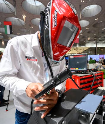 22nd edition of Project Qatar Exhibition 22nd edition of Project Qatar Exhibition A man displays the Automatic auto-darkening welding helmets at the 22nd edition of Project Qatar exhibition at the Doha Exhibition and Convention Center DECC in Doha, Qatar, on June 9, 2026. The exhibition brings together stakeholders from the construction, building materials, and technology sectors, highlighting innovations and sustainable solutions supporting the country s development. DOHA Qatar Copyright: xNOUSHADx DOHA Qatar Copyright: xIMAGO NOUSHADx imago images 1078373020