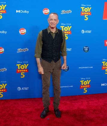 June 9, 2026, Hollywood, California, United States: Tom Hanks arrives on the red carpet of the world premiere of Disney and PixarÃ¢â‚¬â ¢s Ã¢â‚¬oeToy Story 5Ã¢â‚¬Â at the Dolby Theatre in Hollywood California on Tuesday June 9, 2026. Hollywood United States - ZUMAt169 20260609_zep_t169_090 Copyright: xConnorxTerryx