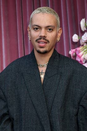 USA - Hollywood Unlocked Impact Awards - Beverly Hills LOS ANGELES - JUN 5: Evan Ross at the Hollywood Unlocked Impact Awards at the Beverly Hilton Hotel on June 5, 2026 in Beverly Hills, CA Beverly Hills CA USA  Copyright: xKathyxHutchinsx xHutchinsxPhotox
