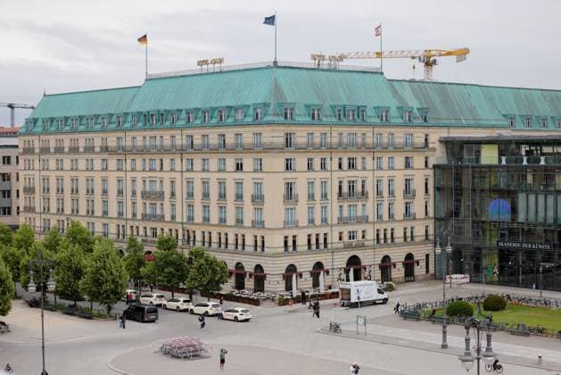 Deutschland, Berlin, Unter den Linden , Hotel Adlon Kempinski Berlin *** Germany, Berlin, Unter den Linden , Hotel Adlon Kempinski Berlin