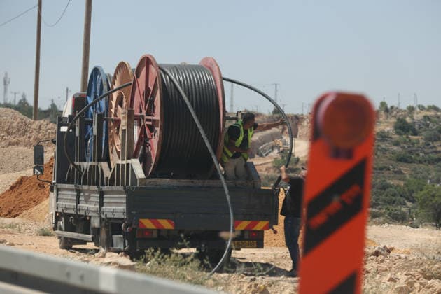 Israelis expand the area around Marda in the West Bank SALFIT, WEST BANK, PALESTINE - JUNE 9: Israel’s road construction and land expropriation related to the expansion of the Ariel settlement cause damage to agricultural lands and alter the region’s geographic landscape using heavy machinery in the village of Marda, part of Salfit, West Bank, Palestine, on June 9, 2026. Issam H.s. Alasmar Anadolu Salfit West Bank. Editorial use only. Please get in touch for any other usage.  Copyright: x2026xAnadoluxIssamxH.s.xAlasmarx
