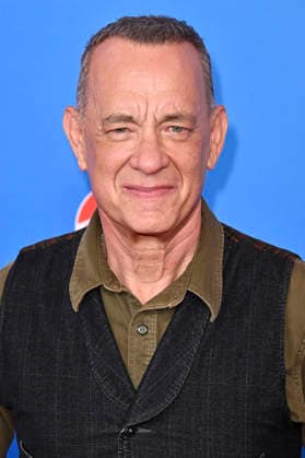 Tom Hanks bei der Weltpremiere des Animationsfilms Toy Story 5 im Dolby Theatre. Los Angeles, 09.06.2026 *** Tom Hanks at the world premiere of the animated film Toy Story 5 at the Dolby Theatre Los Angeles, 09 06 2026 Foto:xD.xStarbuckx xFuturexImagex toy_story_6458