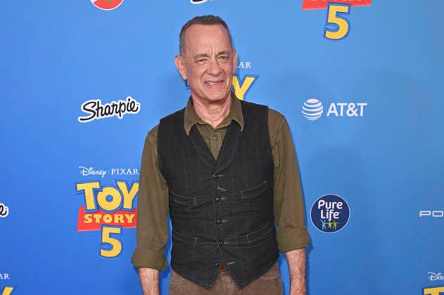 Tom Hanks bei der Weltpremiere des Animationsfilms Toy Story 5 im Dolby Theatre. Los Angeles, 09.06.2026 *** Tom Hanks at the world premiere of the animated film Toy Story 5 at the Dolby Theatre Los Angeles, 09 06 2026 Foto:xD.xStarbuckx xFuturexImagex toy_story_6459