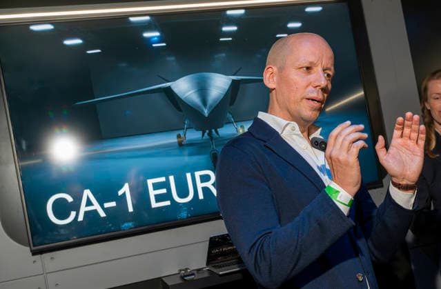 Helsing - ILA Berlin EUR, Deutschland, Berlin, 10.06.2026: Produkte der Firma Helsing - autonome Drohnen und Flugzeuge - gesteuert per KI , Die ILA Berlin ist eine der weltweit führenden Aerospace-Messen. Sie deckt die Branchensegmente Aviation, Space und Defence ab. Alle zwei Jahre bringt sie führende Köpfe aus Industrie, Politik, Forschung und Streitkräften zum Austausch und Netzwerken zusammen. *** Helsing ILA Berlin EUR, Germany, Berlin, 10 06 2026 Helsing products autonomous drones and aircraft controlled by AI , ILA Berlin is one of the worlds leading aerospace trade fairs It covers the aviation, space and defense sectors Every two years it brings together leading minds from industry, politics, research and the armed forces for e