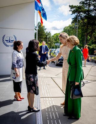 10-06-2026 Queen Maxima and Elke Budenbender visited the International Criminal Court in The Hague on the 2nd day of the 3 day statevisit to the Netherlands. Â  Copyright: xPPEx