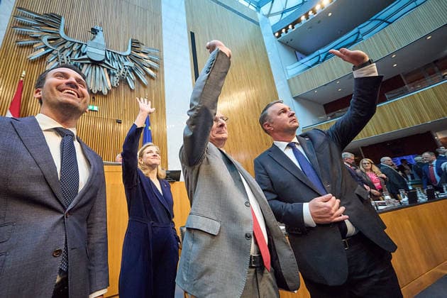 - Wien 09.06.2026 - Budgetrede Österreichisches Parlament - Der Nationalrat trat heute im Hohen Haus zu einer regluären Nationalratssitzung zusammen. Haupthema war die Budetrede des Finanzministers - PHOTO: v.L. Bildungsminister Christoph Wiederkehr (NEOS), Aussenministerin Beate Meinl-Reisinger (NEOS), Finanzminister Markus Marterbauer (SPÖ), Vizekanzler Andreas Babler (SPÖ), im Plenarsaal kurz vor Beginn der Sitzung. Vienna (AUSTRIA) - Austrian Parliament National Council session - The National Council met today in Parliament for a regular National Council session. The topic of the plenary session was the Budget Speech by the Austrian Minister of Finance. Budget, Finanzen, Staatsfinanzen, Geld, Steuern, Ausgaben, Einnahmen, Regi 