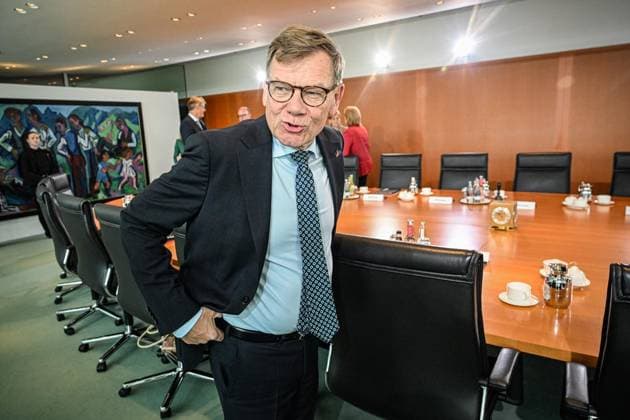 Sitzung des Bundeskabinetts ** NUR FÜR REDAKTIONELLE ZWECKE ** EDITORIAL USE ONLY **<p>Sitzung des Bundeskabinetts, Johann Wadephul (CDU), Außenminister nimmt an der Sitzung des Bundeskabinetts im Kanzleramt teil. fotografiert am 10.06.2026 in Berlin. Berlin Berlin Berlin Copyright: MaurizioxGambarini *** Meeting of the Federal Cabinet FOR EDITORIAL PURPOSES ONLY EDITORIAL USE ONLY p Meeting of the Federal Cabinet, Johann Wadephul CDU , Foreign Minister attends the meeting of the Federal Cabinet in the Chancellery photographed on 10 06 2026 in Berlin Berlin Berlin Berlin Copyright MaurizioxGambarini Copyright: MaurizioxGambarini doc868633fjo2e86jkecfk ,EDITORIAL USE ONLY