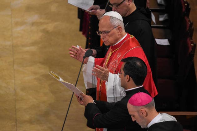 Pope Leo XIV presides the Prayer of the Holy Rosary at the Abbey of Montserrat Pope Leo XIV during the celebration of the prayer of the Holy Rosary, on June 10, 2026, at the Abbey of Our Lady of Montserrat, Barcelona, Catalonia Spain This act of Marian piety is part of the acts that the Pontiff performs during his apostolic trip to Spain that began in Madrid on June 8 10 JUNE 2026 Barcelona, Catalonia Barcelona, Catalonia Spain  Copyright: xAlbertoxParedesx 7586189