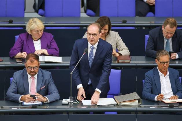 Berlin, Deutschland, 10.06.2026: Deutscher Bundestag: 82. Bundestagssitzung: Alexander Dobrindt *** Berlin, Germany, 10 06 2026 German Bundestag 82 Bundestag session Alexander Dobrindt Copyright: xdtsxNachrichtenagenturx dts_122347